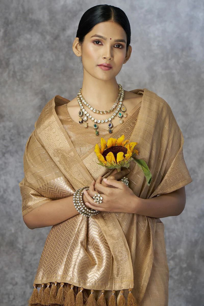 Eesha – Pure Cotton Weaving Handloom Saree